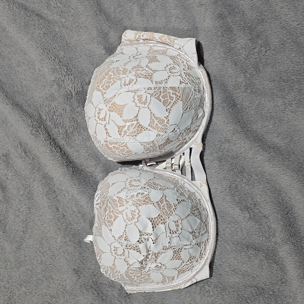 😀 CACIQUE 38G Strapless bra